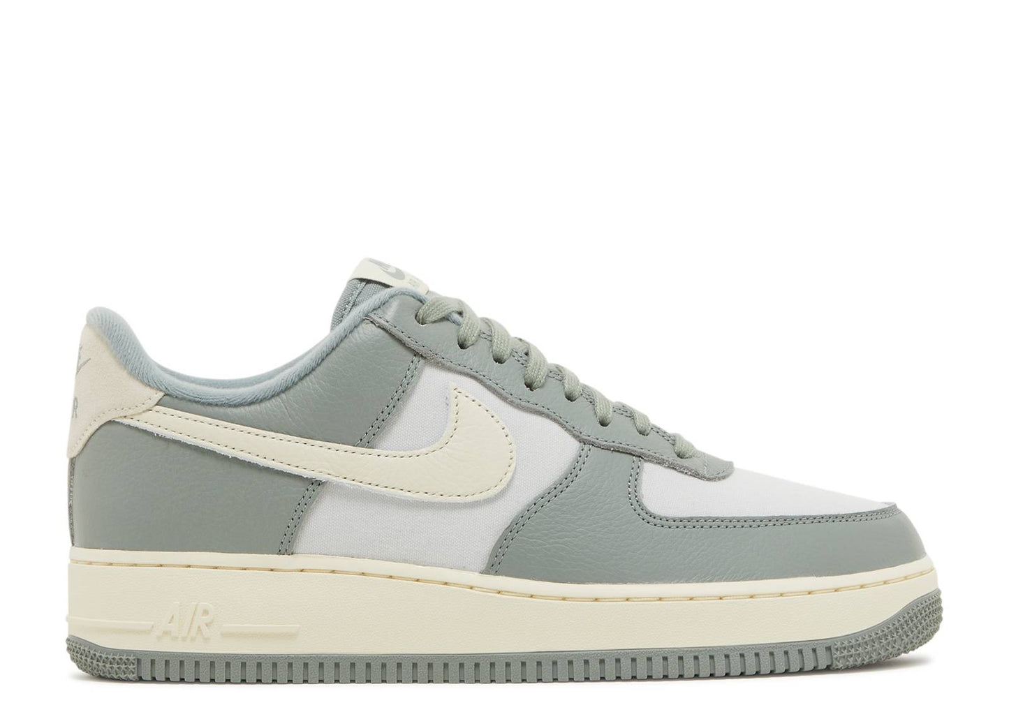 Air Force 1 Low 07 LX Mica Green